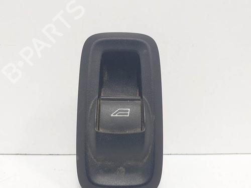 Used Right rear window switch Right rear window switch FORD ECOSPORT 1.0 EcoBoost (125 hp) 16573741 16573741