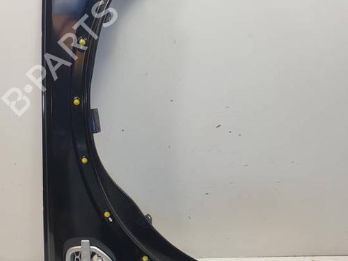 Used Right front fenders LAND ROVER DISCOVERY IV (L319) 3.0 SDV6 4x4 (256 hp) 29989384