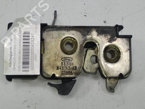 Bagklap lås Bagklap lås FORD MONDEO I Turnier (BNP) 2.0 i 16V (136 hp) 8223251 8223251
