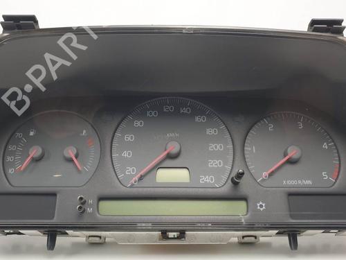 Used Instrument cluster Instrument cluster VOLVO V70 I (875, 876) 2.5 TDI (140 hp) 40174929 40174929