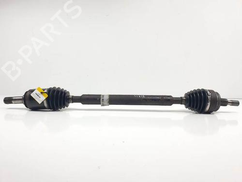 Drivaksel fortil Højre MERCEDES-BENZ M-CLASS (W163) ML 270 CDI (163.113) (163 hp) 24969655