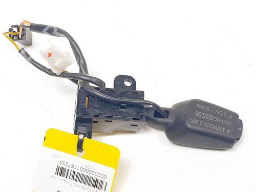 Used Steering wheel controls Steering wheel controls HYUNDAI COUPE II (GK) 2.7 V6 (167 hp) 17166024 17166024