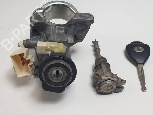 Used Electronic module Electronic module TOYOTA AURIS (_E15_) 1.6 (ZRE151_, ZRE151R) (124 hp) 39046503 39046503