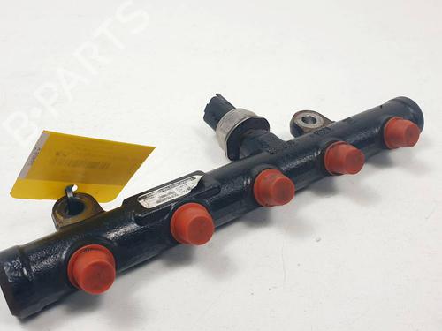 Used Injection rail Injection rail FORD FOCUS II Turnier (DA_, FFS, DS) 2.0 TDCi (136 hp) 31058727 31058727