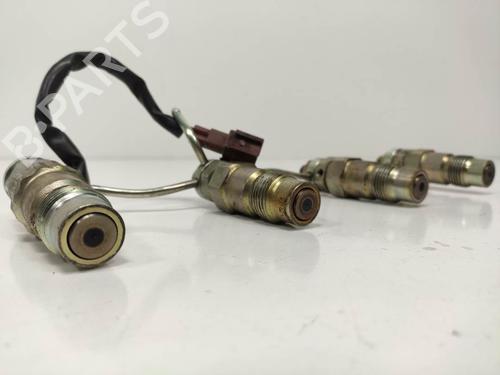 Used Injection rail Injection rail NISSAN ALMERA I (N15) 2.0 D (75 hp) 8654615 8654615