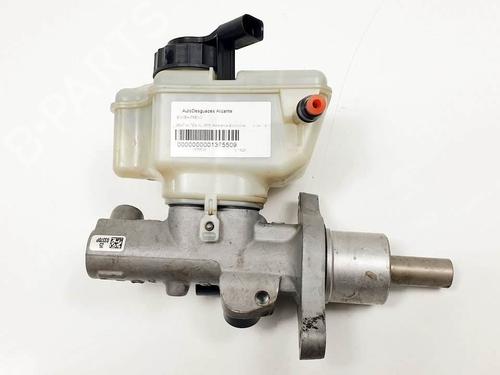 Used Brake master cylinder Brake master cylinder SEAT ALTEA XL (5P5, 5P8) 1.6 TDI (105 hp) 24932804 24932804