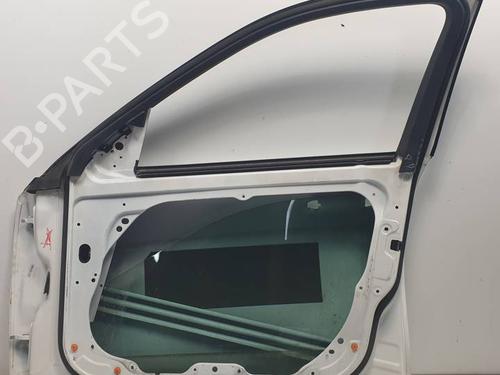 Right front door MERCEDES-BENZ C-CLASS (W204) C 220 CDI (204.002) | BP25143787C3 