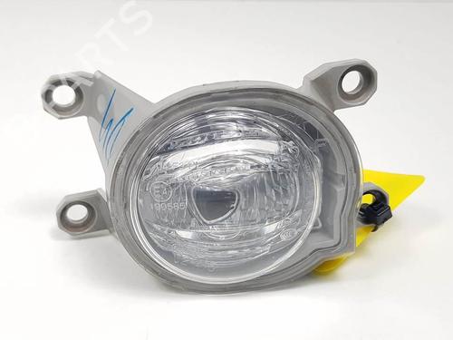 Used Right front fog light Right front fog light 25403709 25403709