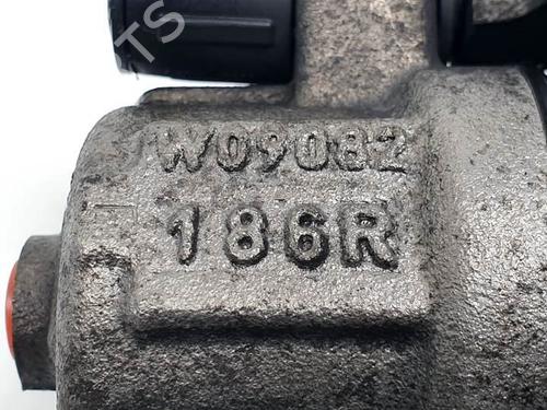 Left rear brake caliper BMW 3 Touring (F31) 318 d | BP25144015M107