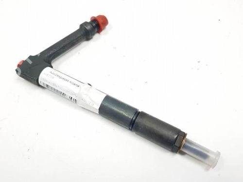 Used Injector NISSAN ALMERA TINO (V10) 2.2 dCi (115 hp) 17362142