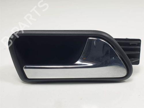 Used Front right interior door handle VW TOURAN (1T1, 1T2) 2.0 FSI (150 hp) 10741205