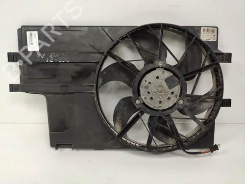 Used Radiator fan Radiator fan 8372497 8372497