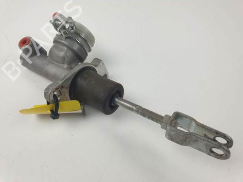 Used Clutch slave cylinder NISSAN CABSTAR E (TL_, VL_) 3.0 110.35 (TL0) (110 hp) 24933437