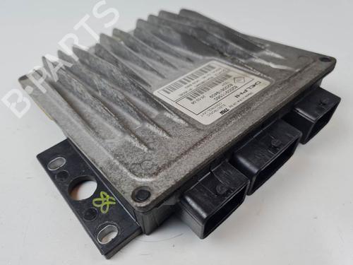 Used Engine control unit (ECU) Engine control unit (ECU) RENAULT CLIO III (BR0/1, CR0/1) 1.5 dCi (BR17, CR17) (86 hp) 25780052 25780052