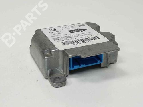 Used ECU airbags ECU airbags OPEL ASTRA G Hatchback (T98) 2.0 DI (F08, F48) (82 hp) 7843002 7843002