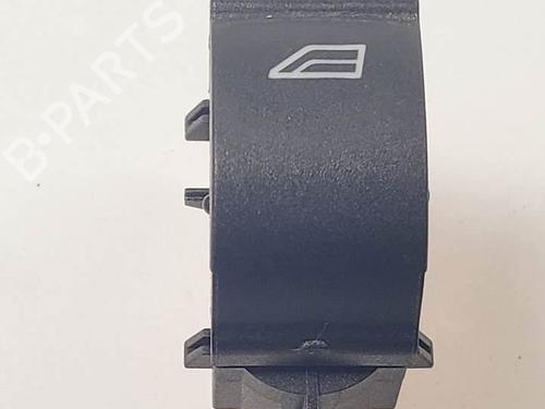 Used Right front window switch Right front window switch FORD FOCUS III 1.0 EcoBoost (100 hp) 19302830 19302830