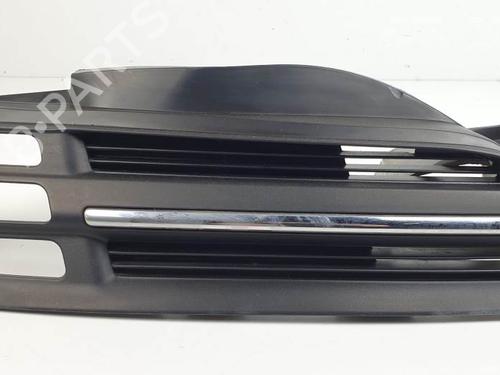 Grill Grill NISSAN MICRA III (K12) 1.2 16V (80 hp) 24933646 24933646