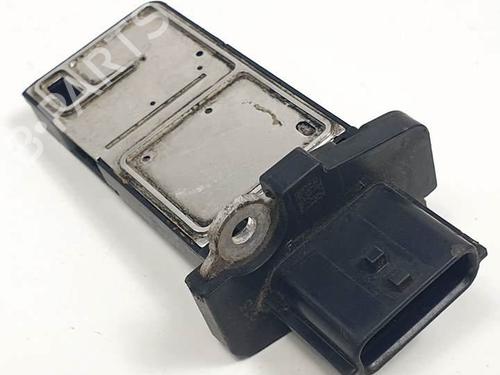 Used Mass air flow sensor NISSAN X-TRAIL II (T31) 2.0 dCi 4x4 (173 hp) 11867164
