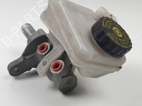 Used Brake master cylinder Brake master cylinder PEUGEOT 107 (PM_, PN_) 1.0 (68 hp) 27582762 27582762