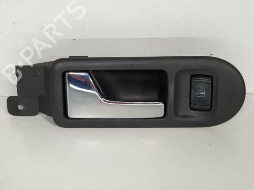 Used Front left interior door handle Front left interior door handle VW PASSAT B5.5 Variant (3B6) 1.9 TDI (130 hp) 6882218 6882218