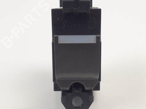 Used Right front window switch Right front window switch LAND ROVER RANGE ROVER EVOQUE (L538) 2.0 D (150 hp) 25144455 25144455
