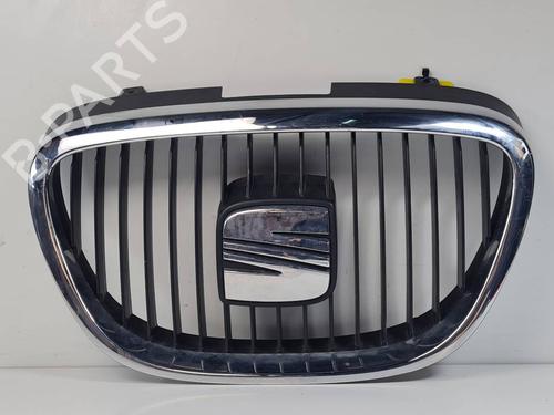 Used Grille Grille 37257868 37257868