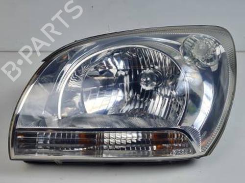Used Left headlight KIA SPORTAGE II (JE_, KM_) [2004-2011]  31181005