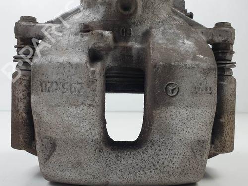 Used Right front brake caliper MERCEDES-BENZ C-CLASS T-Model (S204) C 200 CDI (204.207) (136 hp) 28060855