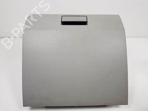 glove-box-dodge-caliber-20-crd-60862590107a-2006-12382937 main image