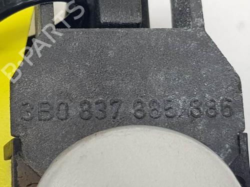 Rear left exterior door handle VW BORA I (1J2) 1.9 TDI | BP15539317C130 