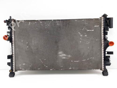 Used Water radiator Water radiator 24339308 24339308