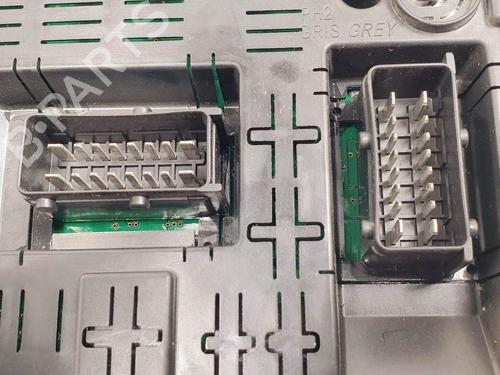 Fuse box CITROËN C5 III (RD_) 2.0 HDi (RDRHR8) | BP24990057E1  - Image 13