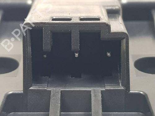 Right front window switch LAND ROVER FREELANDER 2 (L359) 2.2 TD4 4x4 | BP34576670I26 - Image 3