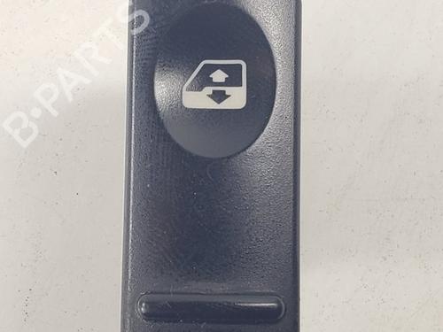 Used Left front window switch RENAULT MASCOTT Platform/Chassis (UH_, HH_) [1999-2005]  18094227