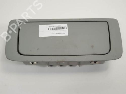 Used Glove box MITSUBISHI OUTLANDER II (CW_W) 2.2 DI-D 4WD (156 hp) 6891837