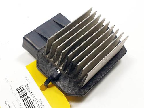 Used Heater resistor TOYOTA COROLLA Verso (ZER_, ZZE12_, R1_) 1.8 (ZNR11_, ZNR11R) (129 hp) 24339049
