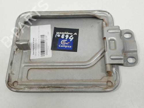 Used Fuel flap MITSUBISHI PAJERO CLASSIC (V2_W, V6_W, V7_W) 2.5 TD (V24W) (115 hp) 13649723