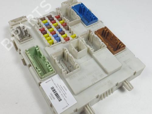 Used Fuse box Fuse box FORD KUGA II (DM2) 2.0 TDCi 4x4 (163 hp) 30279100 30279100