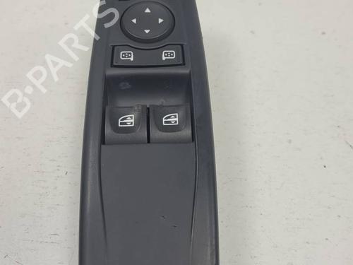 Used Left front window switch Left front window switch RENAULT MEGANE CC (EZ0/1_) 1.5 dCi (EZ09, EZ1G, EZ0D, EZ14) (110 hp) 35749643 35749643