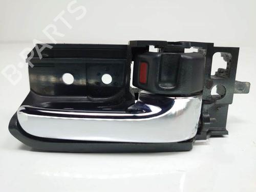 Used Front right interior door handle TOYOTA AVENSIS Saloon (_T25_) 2.2 D-4D (ADT251_, ADT251R) (150 hp) 8244908