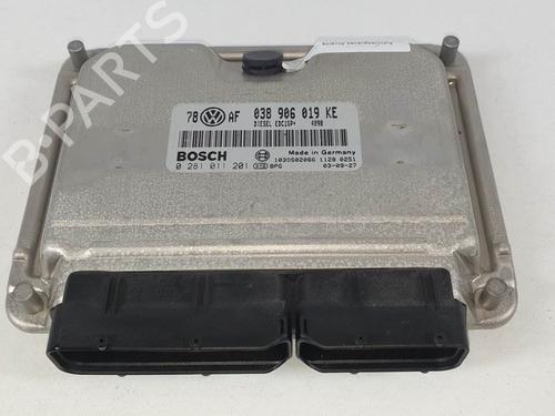Used Engine control unit (ECU) Engine control unit (ECU) VW PASSAT B5.5 Variant (3B6) 1.9 TDI (130 hp) 13549624 13549624