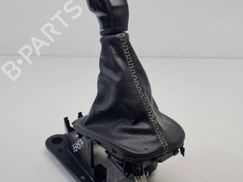 Used Gear lever Gear lever CITROËN C3 III (SX) 1.2 PURETECH 82 (82 hp) 36290798 36290798