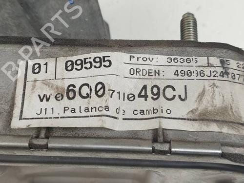 Gear lever SEAT IBIZA IV SC (6J1, 6P5) 1.6 TDI | BP29875190M90