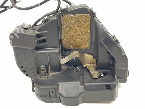 Rear left lock MERCEDES-BENZ E-CLASS T-Model (S211) E 320 T CDI (211.226) | BP17724418C100 