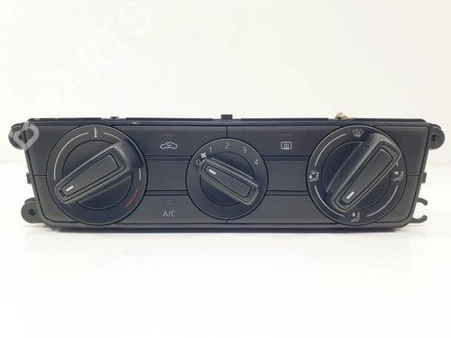 Used Climate control Climate control SEAT ARONA (KJ7, KJP) 1.0 TSI (95 hp) 24990561 24990561