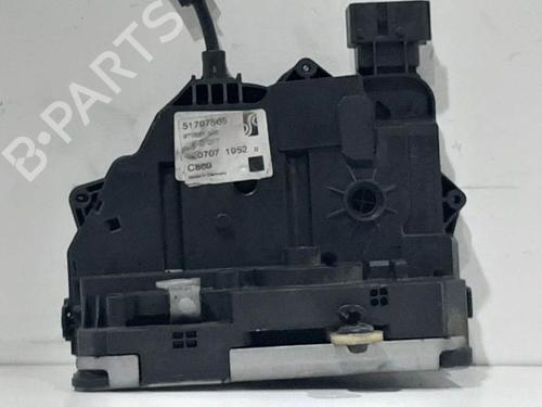 Used Front left lock Front left lock 6842143 6842143