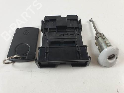 Used Electronic module Electronic module RENAULT LAGUNA III (BT0/1) 2.0 dCi (BT01, BT08, BT09, BT0E, BT0K, BT12, BT1C, BT1D,... (150 hp) 18546947 18546947