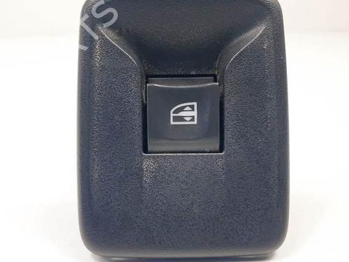 Used Right front window switch Right front window switch DACIA DOKKER MPV (KE_) 1.5 dCi / Blue dCi 75 (KEAJ, KEAH, KEJW) (75 hp) 17620725 17620725