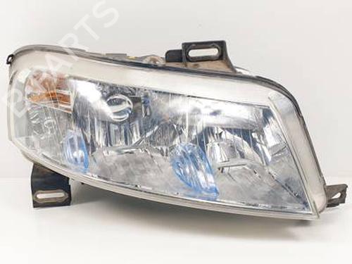 Lyskaster høyre FIAT STILO Multi Wagon (192_) 1.9 D Multijet (120 hp) 31240507