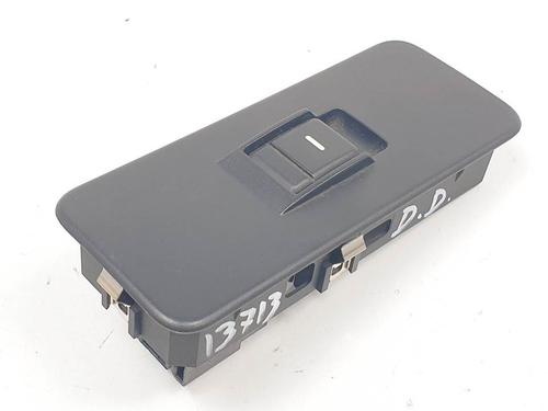 Used Right front window switch Right front window switch LAND ROVER DISCOVERY III (L319) 2.7 TD 4x4 (190 hp) 16579322 16579322